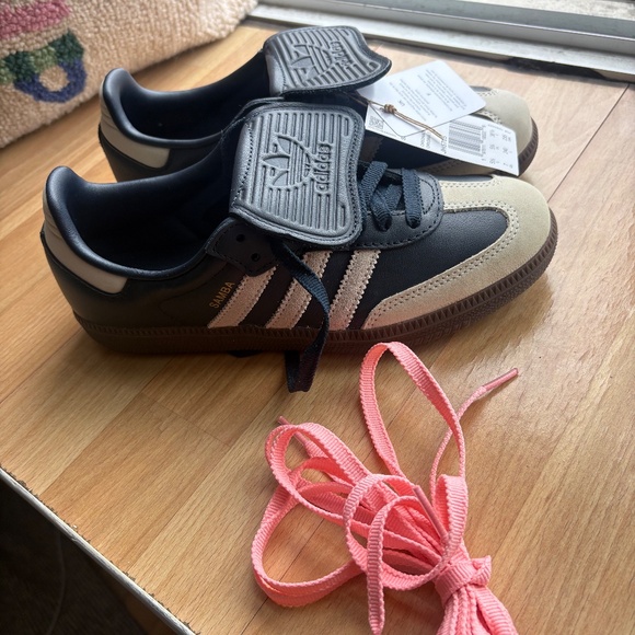 NEW - Adidas samba long tongue - Picture 6 of 7